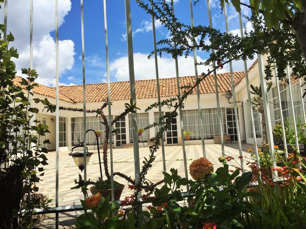 Hotel De Turistas La Villa Sicuani מראה חיצוני תמונה